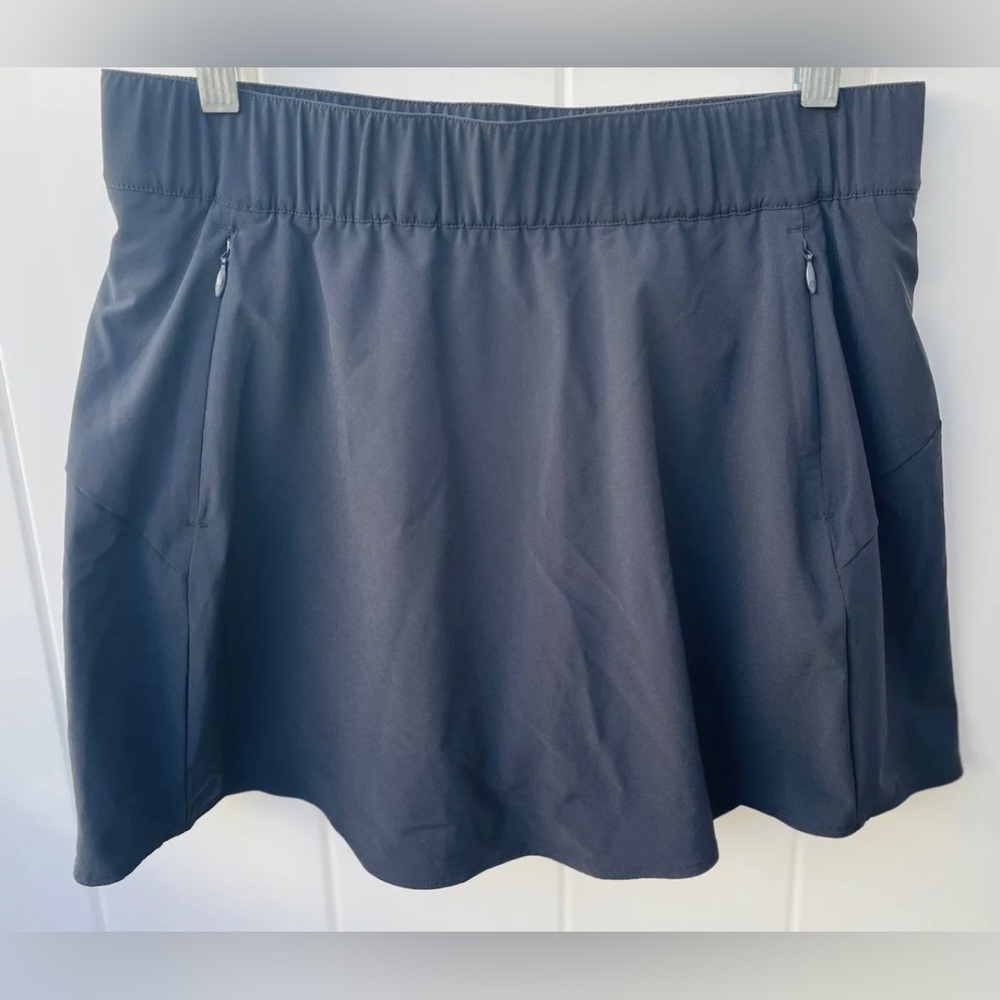 NWOT T by Talbots Skort size Large